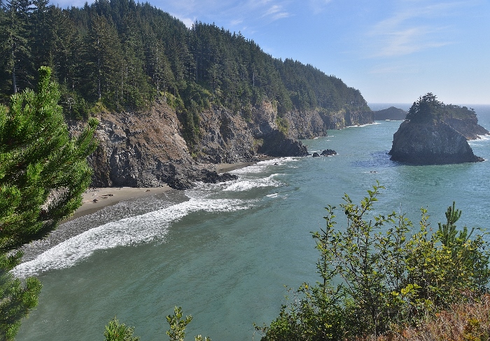 coast at Arch Rock Point